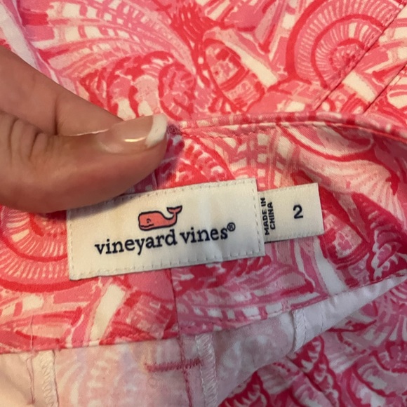 Vineyard Vines Womens Shorts - Picture 3 of 3